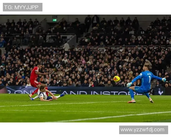 热刺与利物浦2018年激战回顾：英超经典对决的精彩瞬间与战术分析