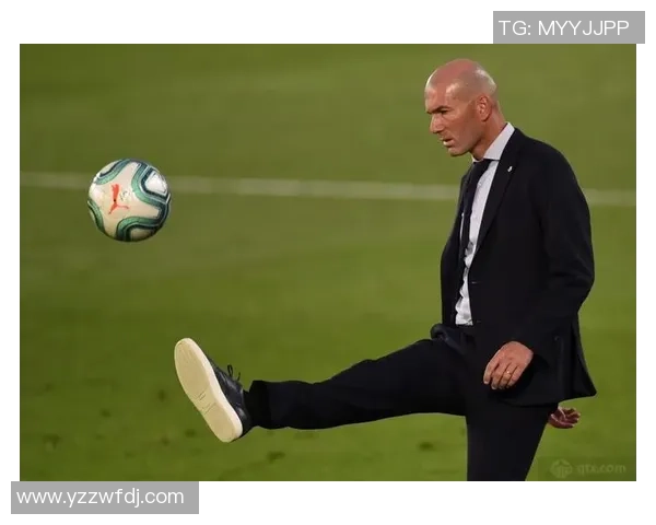 齐达内与外星人对决足球场上的传奇与未知的碰撞